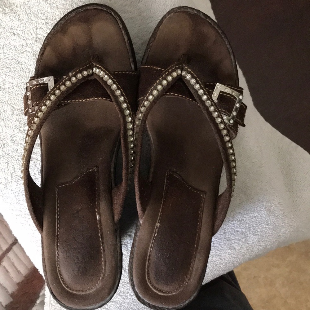 Dark Brown wedge heel, thong sandals, size 7 1/2.